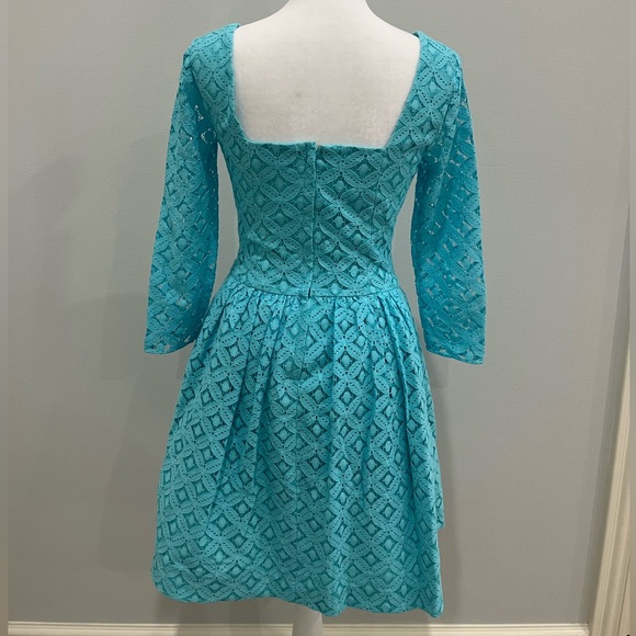 Lilly Pulitzer Lori Lace Dress - Picture 2 of 4